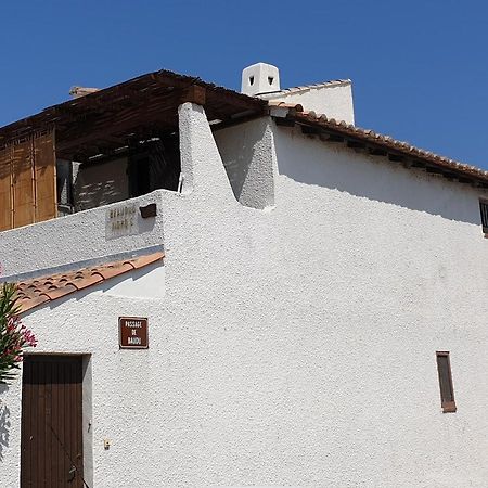 Studio Des Saintes Exterior photo